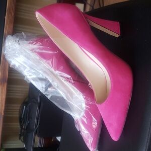 Nine West TRENDZ Pink Suede Pump NWT 9